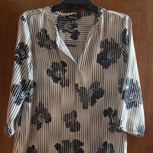 Ellen Tracy Black and White Sheer Blouse 3/4 Sleeve Size Medium